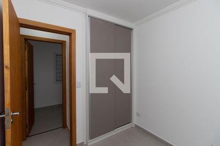 Quarto 1 de apartamento para alugar com 2 quartos, 59m² em Vila Nivi, São Paulo