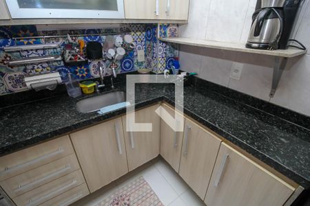 Apartamento à venda com 62m², 2 quartos e sem vaga Apartamento à venda com 62m², 2 quartos e sem vagaCozinha - Armários