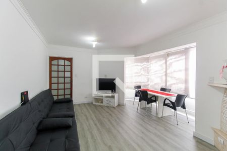 Apartamento à venda com 83m², 2 quartos e 1 vaga Apartamento à venda com 83m², 2 quartos e 1 vagaSala
