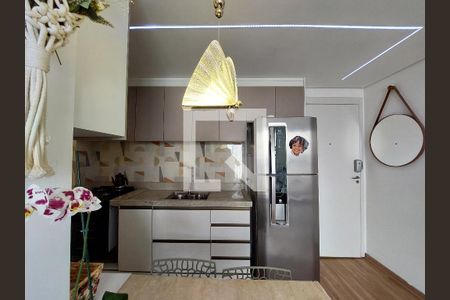 Cozinha de apartamento para alugar com 2 quartos, 36m² em Socorro, São Paulo