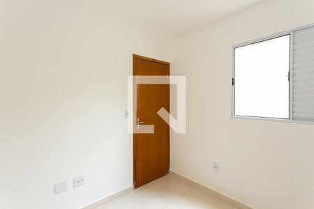 Quarto 2 de apartamento para alugar com 2 quartos, 34m² em Chácara Califórnia, São Paulo