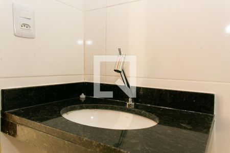 Apartamento à venda com 36m², 2 quartos e sem vaga Apartamento à venda com 36m², 2 quartos e sem vagaBanheiro