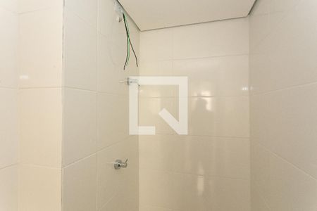 Apartamento à venda com 36m², 2 quartos e sem vaga Apartamento à venda com 36m², 2 quartos e sem vagaBanheiro