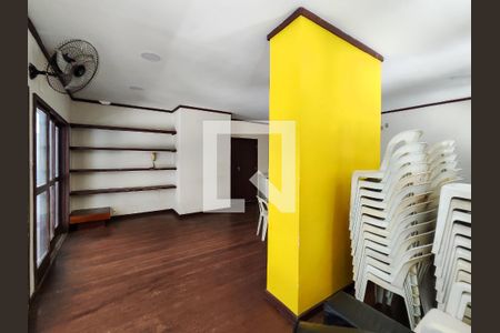 Apartamento à venda com 78m², 2 quartos e 1 vaga Apartamento à venda com 78m², 2 quartos e 1 vagaÁrea comum - Salão de festas