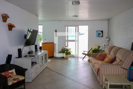 Apartamento à venda com 296m², 3 quartos e 3 vagasCobertura