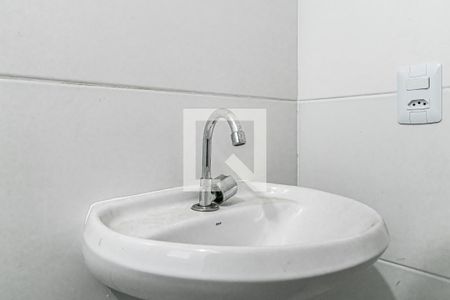 Banheiro de apartamento para alugar com 1 quarto, 39m² em Vila Lais, São Paulo