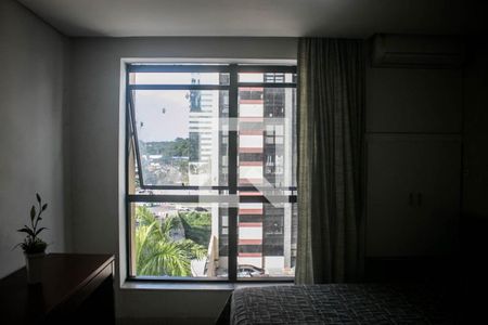 Quarto de apartamento para alugar com 1 quarto, 27m² em Caminho das Árvores, Salvador