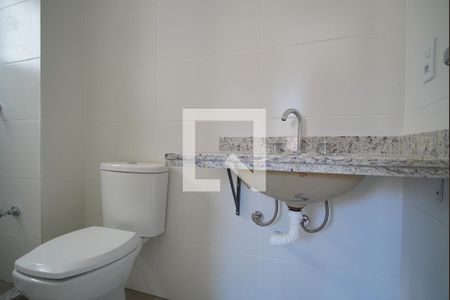 Apartamento à venda com 176m², 2 quartos e 2 vagasBanheiro da Suíte