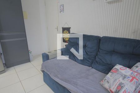 Sala de apartamento à venda com 2 quartos, 44m² em Mato Grande, Canoas