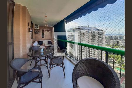 Varanda de apartamento à venda com 2 quartos, 160m² em Barra da Tijuca, Rio de Janeiro