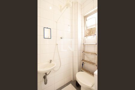 Apartamento para alugar com 166m², 3 quartos e 1 vaga Apartamento para alugar com 166m², 3 quartos e 1 vagaBanheiro de serviço