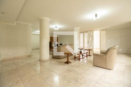 Apartamento para alugar com 166m², 3 quartos e 1 vaga Apartamento para alugar com 166m², 3 quartos e 1 vagaÁrea comum - Salão de festas