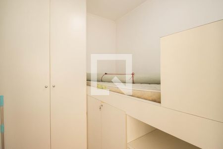 Apartamento para alugar com 166m², 3 quartos e 1 vaga Apartamento para alugar com 166m², 3 quartos e 1 vagaQuarto de Serviço