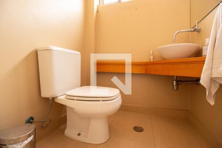 Apartamento para alugar com 166m², 3 quartos e 1 vaga Apartamento para alugar com 166m², 3 quartos e 1 vagaLavabo