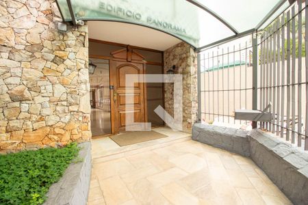 Apartamento para alugar com 166m², 3 quartos e 1 vaga Apartamento para alugar com 166m², 3 quartos e 1 vagaEntrada
