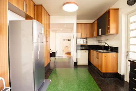Apartamento para alugar com 166m², 3 quartos e 1 vaga Apartamento para alugar com 166m², 3 quartos e 1 vagaCozinha