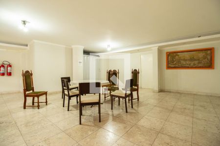 Apartamento para alugar com 166m², 3 quartos e 1 vaga Apartamento para alugar com 166m², 3 quartos e 1 vagaÁrea comum - Salão de festas