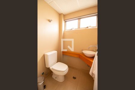 Apartamento para alugar com 166m², 3 quartos e 1 vaga Apartamento para alugar com 166m², 3 quartos e 1 vagaLavabo
