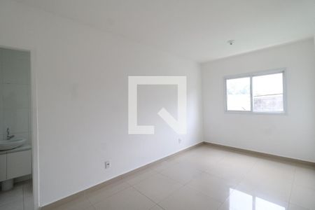 Sala de apartamento para alugar com 2 quartos, 45m² em Vila Mazzei, São Paulo