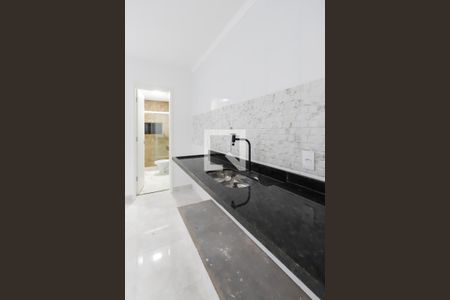 Apartamento à venda com 34m², 1 quarto e sem vaga Apartamento à venda com 34m², 1 quarto e sem vagaCozinha e Área de Serviço