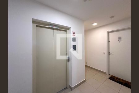 Apartamento para alugar com 40m², 2 quartos e sem vagaHall Apartamento