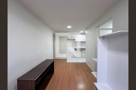 Sala de apartamento para alugar com 2 quartos, 40m² em Jardim Germânia, São Paulo
