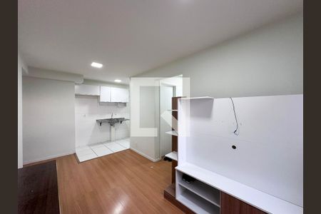 Sala de apartamento para alugar com 2 quartos, 40m² em Jardim Germânia, São Paulo