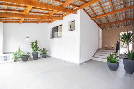 Casa à venda com 150m², 2 quartos e 2 vagas Casa à venda com 150m², 2 quartos e 2 vagasGaragem