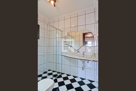 Casa à venda com 129m², 3 quartos e sem vagaBanheiro da Suíte 1