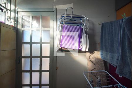 Casa à venda com 400m², 2 quartos e 2 vagas Casa à venda com 400m², 2 quartos e 2 vagasÁrea de Serviço