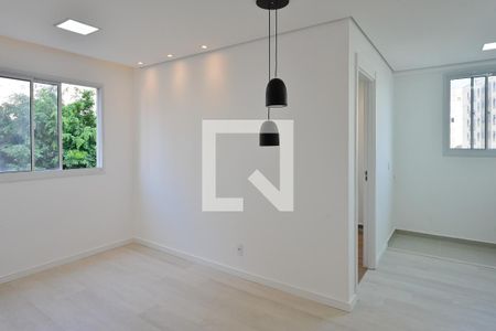 Sala de apartamento à venda com 2 quartos, 37m² em Jardim Santa Emília, São Paulo