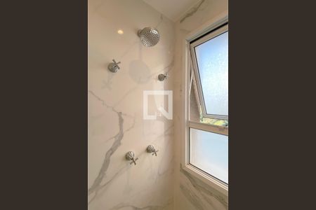 Apartamento à venda com 95m², 2 quartos e 2 vagasBanheiro da Suíte 1