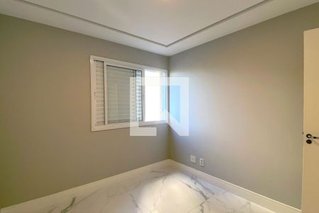 Apartamento à venda com 95m², 2 quartos e 2 vagasQuarto 2