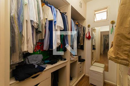 Apartamento à venda com 280m², 4 quartos e 2 vagasCloset da suíte 1