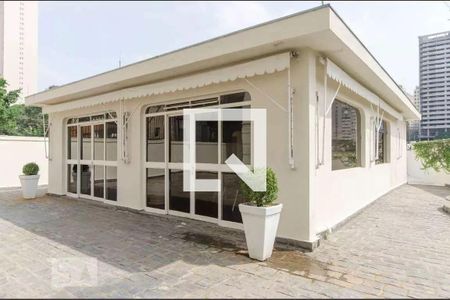 Apartamento à venda com 280m², 4 quartos e 2 vagasÁrea comum - Salão de festas