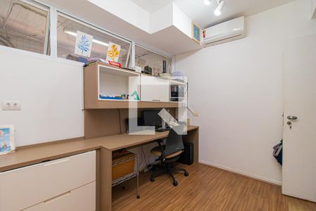 Apartamento à venda com 280m², 4 quartos e 2 vagasQuarto 4