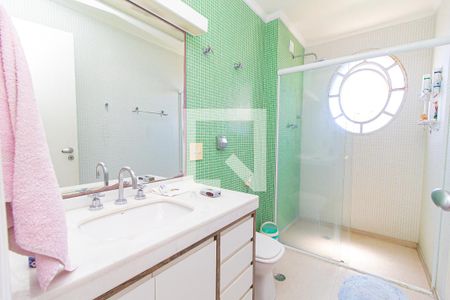 Apartamento à venda com 280m², 4 quartos e 2 vagasBanheiro Social