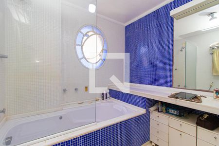 Apartamento à venda com 280m², 4 quartos e 2 vagasBanheiro da Suíte 1