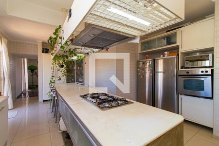 Apartamento à venda com 280m², 4 quartos e 2 vagasCozinha