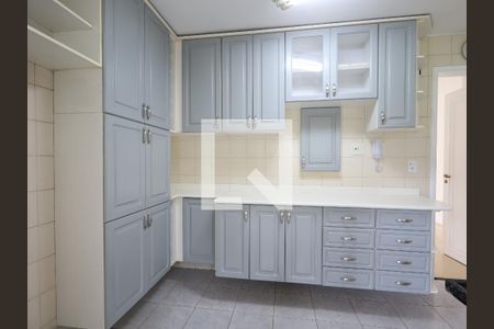 Apartamento à venda com 90m², 3 quartos e 2 vagasCozinha