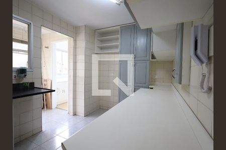 Apartamento à venda com 90m², 3 quartos e 2 vagasCozinha
