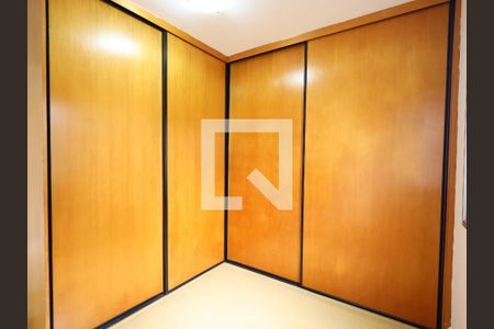 Apartamento à venda com 90m², 3 quartos e 2 vagasQuarto 2