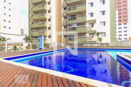 Apartamento à venda com 70m², 3 quartos e 1 vagaÁrea comum - Piscina