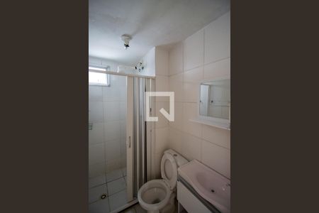 Banheiro de apartamento para alugar com 3 quartos, 52m² em Colônia (zona Leste), São Paulo