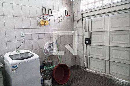 Casa à venda com 95m², 2 quartos e 1 vagaÁrea de Serviço 