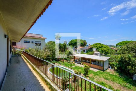 Casa à venda com 440m², 5 quartos e 2 vagasSacada