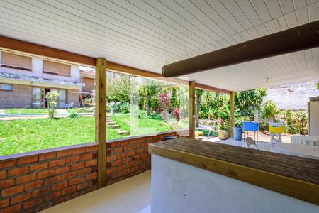 Casa à venda com 440m², 5 quartos e 2 vagasChurrasqueira