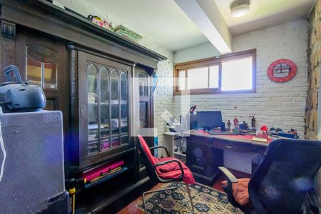 Casa à venda com 440m², 5 quartos e 2 vagasEscritório