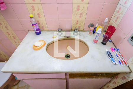 Casa à venda com 440m², 5 quartos e 2 vagasBanheiro 1