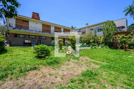 Casa à venda com 440m², 5 quartos e 2 vagasPiscina